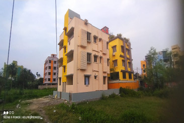 FLATS  FOR SALE AT NEW GARIA